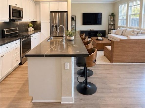 287 E Arrow 22, Glendora CA 91740