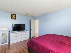 11545 Honeyglen, Pacoima (los Angeles) CA 91331