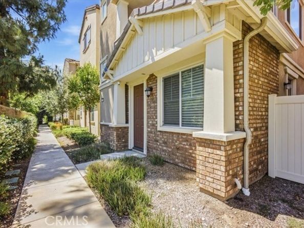 786 Plum 108, Pomona CA 91767