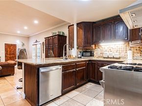 7503 Aqueduct Ave, Van Nuys (los Angeles) CA 91406