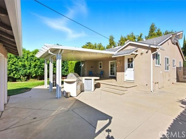 224 E La Deney, Ontario CA 91764