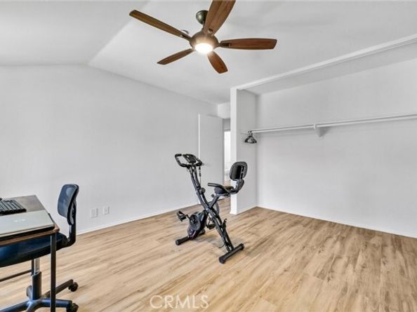 23276 Orange Avenue 8, Lake Forest (el Toro) CA 92630