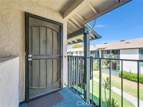 23276 Orange Avenue 8, Lake Forest (el Toro) CA 92630