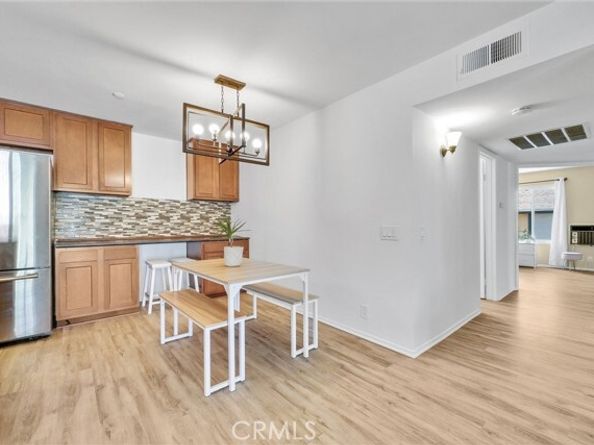 23276 Orange Avenue 8, Lake Forest (el Toro) CA 92630