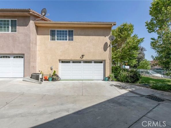 9360 Sunland Park Drive 3, Sun Valley (los Angeles) CA 91352