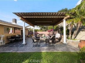 9434 Mclennan, Northridge (los Angeles) CA 91343