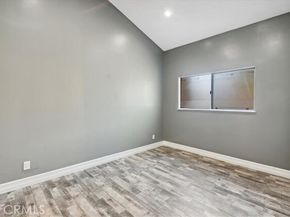 10831 Roycroft Street 72, Sun Valley (los Angeles) CA 91352