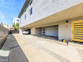 5743 Case, North Hollywood (los Angeles) CA 91601