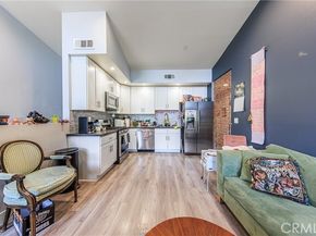 5743 Case, North Hollywood (los Angeles) CA 91601