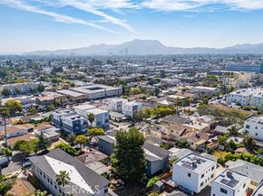 5743 Case, North Hollywood (los Angeles) CA 91601