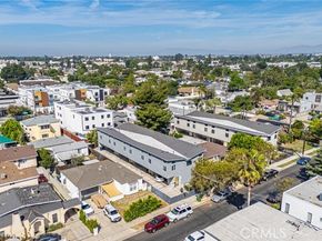 5743 Case, North Hollywood (los Angeles) CA 91601