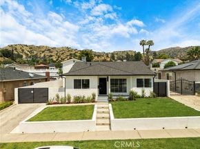 8330 Outland View Drive, Sun Valley (los Angeles) CA 91352