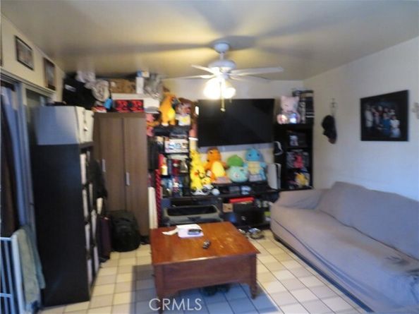 524 Gulf Avenue, Wilmington (los Angeles) CA 90744