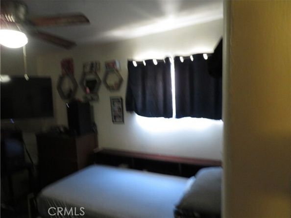 524 Gulf Avenue, Wilmington (los Angeles) CA 90744
