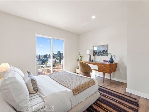 1179 Kipling, Los Angeles CA 90041