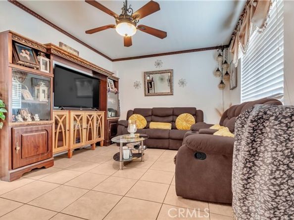 5231 Clara Street, Cudahy CA 90201