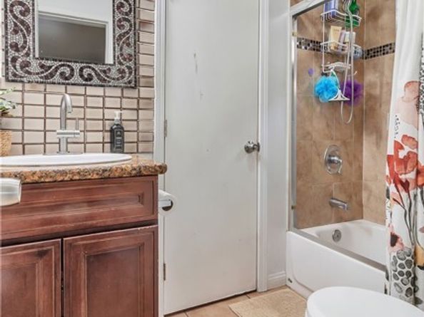 5231 Clara Street, Cudahy CA 90201