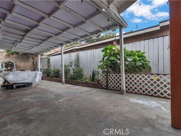 5231 Clara Street, Cudahy CA 90201