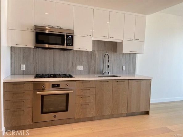 400 S Broadway 2304, Los Angeles CA 90013