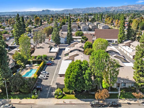 8231 Mason Avenue E, Winnetka (los Angeles) CA 91306