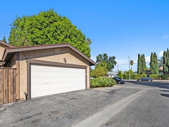 8231 Mason Avenue E, Winnetka (los Angeles) CA 91306