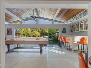 7820 Ampere Avenue, North Hollywood (los Angeles) CA 91605