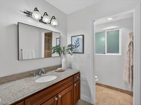9325 La Shell Drive, Tujunga (los Angeles) CA 91042
