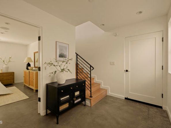 643 N Hayworth Avenue, Los Angeles CA 90048