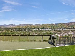 10755 Wheatland Avenue, Sunland (los Angeles) CA 91040