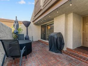 18360 Collins Street L, Tarzana (los Angeles) CA 91356