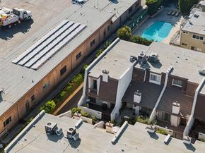 18360 Collins Street L, Tarzana (los Angeles) CA 91356