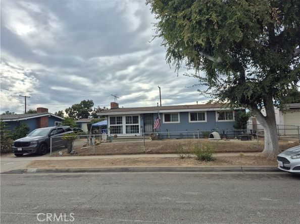 419 E Lee, Azusa CA 91702