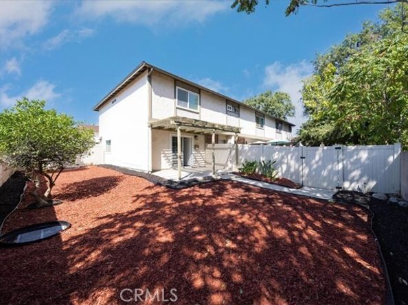 556 D Street, Upland CA 91786