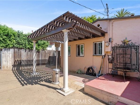 355 S 3rd Avenue, Upland CA 91786