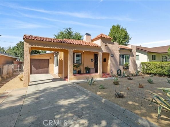 355 S 3rd Avenue, Upland CA 91786