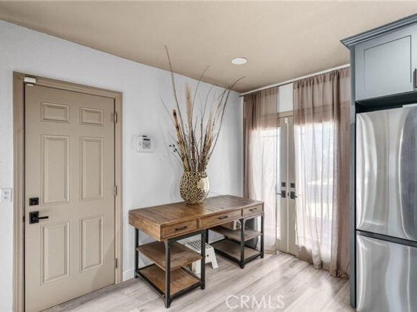 355 S 3rd Avenue, Upland CA 91786