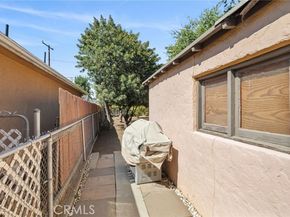 355 S 3rd Avenue, Upland CA 91786
