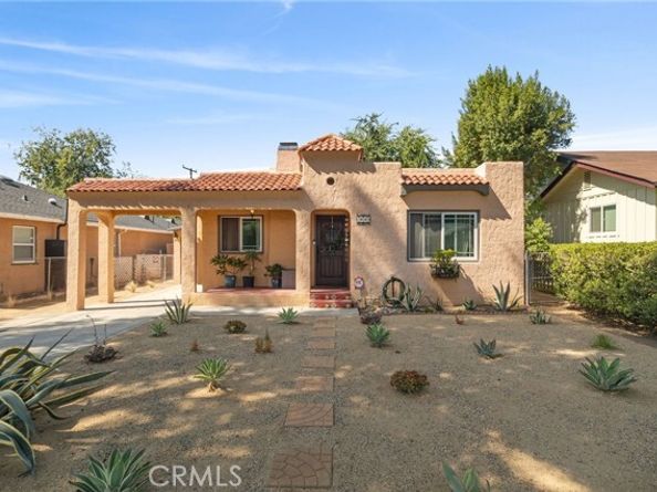 355 S 3rd Avenue, Upland CA 91786