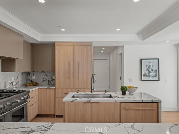 24 White Water Drive, Corona Del Mar (newport Beach) CA 92625