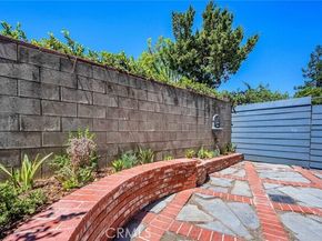 21333 Lassen Street 6H, Chatsworth (los Angeles) CA 91311
