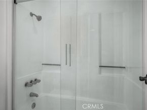 21333 Lassen Street 6H, Chatsworth (los Angeles) CA 91311