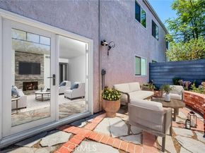 21333 Lassen Street 6H, Chatsworth (los Angeles) CA 91311