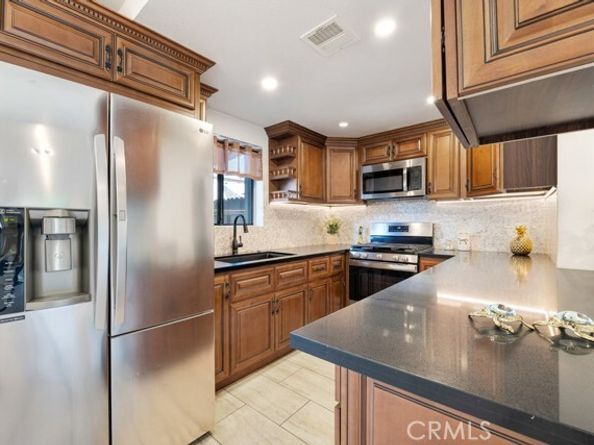 9635 Sepulveda Boulevard 1, North Hills (los Angeles) CA 91343