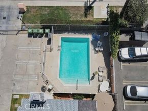 19017 Gault Street 103, Reseda (los Angeles) CA 91335