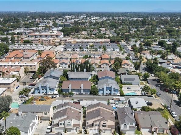 19017 Gault Street 103, Reseda (los Angeles) CA 91335