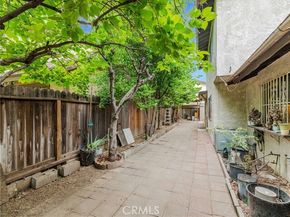 7800 Winnetka Avenue, Winnetka (los Angeles) CA 91306