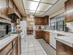 7800 Winnetka Avenue, Winnetka (los Angeles) CA 91306