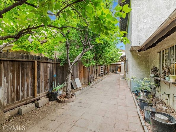 7800 Winnetka Avenue, Winnetka (los Angeles) CA 91306