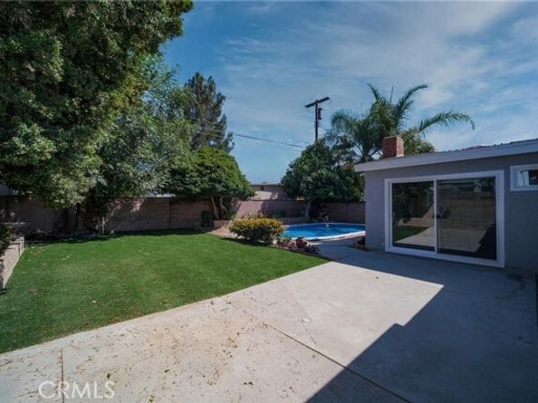 7848 Chastain Avenue, Reseda (los Angeles) CA 91335