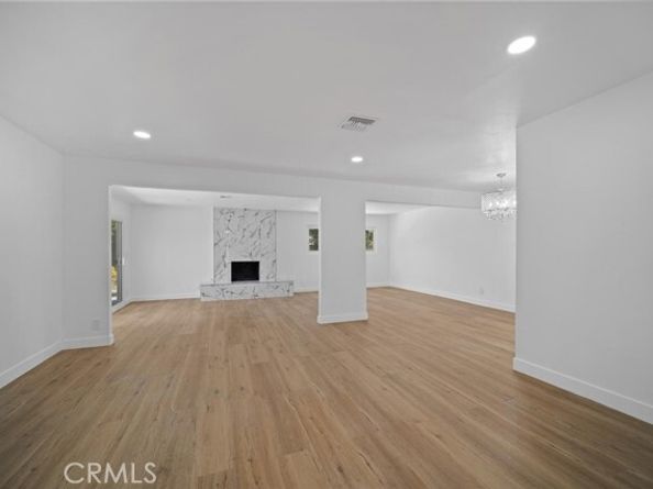 7848 Chastain Avenue, Reseda (los Angeles) CA 91335